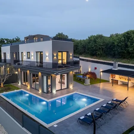 Villa Kalemi