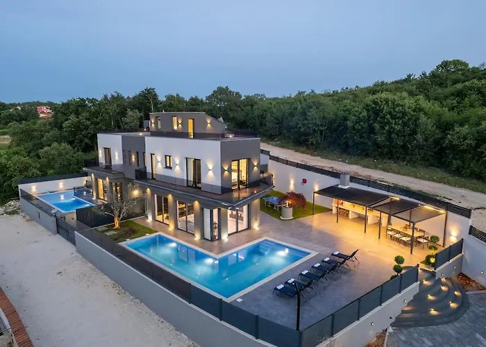 Kalemi ヴィラ カンファナル